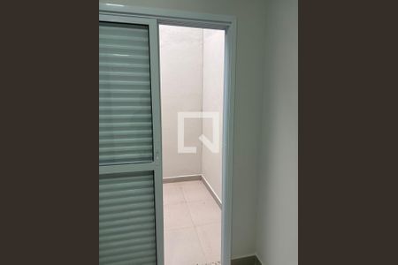 Banheiro de casa para alugar com 2 quartos, 60m² em Vila Miguel Vicente Cury, Campinas