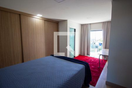Casa de Condomínio à venda com 4 quartos, 240m² em Colônia Agrícola Arniqueira, Brasília