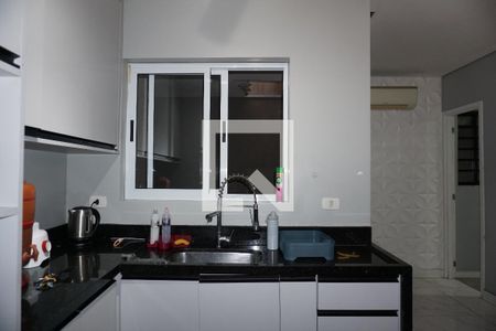 Cozinha de casa para alugar com 3 quartos, 60m² em Jardim Santa Cruz, Embu das Artes