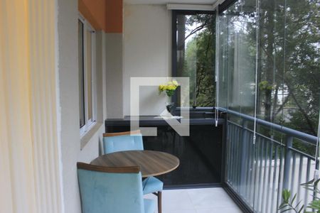 Varanda  de apartamento à venda com 3 quartos, 75m² em Picanço, Guarulhos