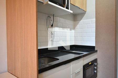 Sala/Cozinha de apartamento para alugar com 1 quarto, 27m² em São Judas, São Paulo