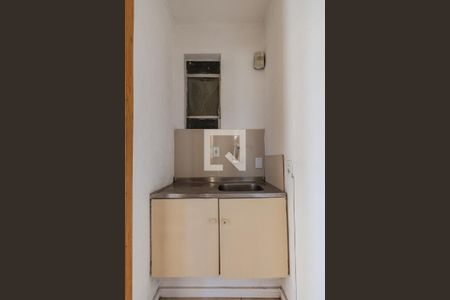 Sala/Cozinha de apartamento à venda com 2 quartos, 58m² em Centro Histórico, Porto Alegre