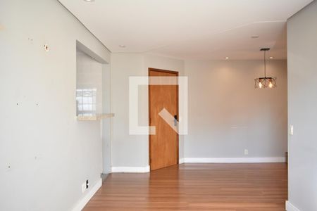 Sala de apartamento para alugar com 3 quartos, 75m² em Chácara Inglesa, São Paulo