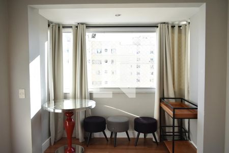 Sala de apartamento para alugar com 3 quartos, 75m² em Chácara Inglesa, São Paulo