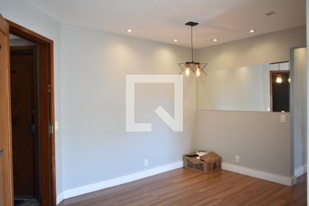 Sala de apartamento para alugar com 3 quartos, 75m² em Chácara Inglesa, São Paulo