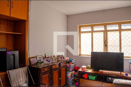 Sala de casa à venda com 5 quartos, 293m² em Setor Morais, Goiânia