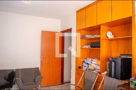Sala de casa à venda com 5 quartos, 293m² em Setor Morais, Goiânia