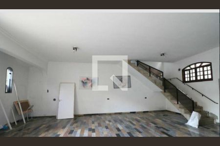 Casa à venda com 3 quartos, 295m² em Vila Curuçá, Santo André