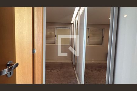 Suíte 1 de apartamento à venda com 2 quartos, 104m² em Setor Bueno, Goiânia