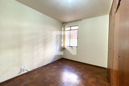 Quarto 2 de apartamento à venda com 2 quartos, 75m² em Santo Antônio, Belo Horizonte