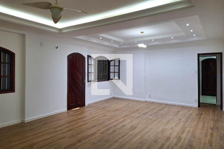 Sala de casa para alugar com 3 quartos, 319m² em São Francisco, Niterói
