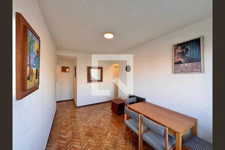Sala de apartamento para alugar com 2 quartos, 55m² em Barra da Tijuca, Rio de Janeiro