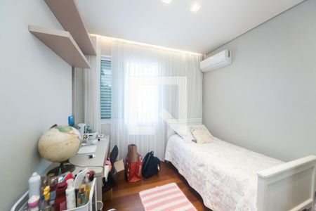 quarto 1 de apartamento à venda com 3 quartos, 134m² em Buritis, Belo Horizonte