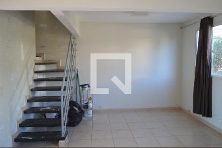 Sala de casa de condomínio para alugar com 3 quartos, 87m² em Bonfim Paulista, Ribeirão Preto