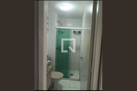 Banheiro  de apartamento para alugar com 2 quartos, 45m² em Jardim Alvorada, Nova Iguaçu