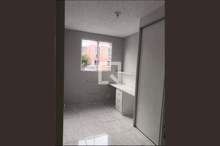 Quarto de apartamento para alugar com 2 quartos, 45m² em Jardim Alvorada, Nova Iguaçu