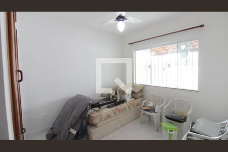 Quarto 2 de casa para alugar com 2 quartos, 360m² em Jardim Pero, Cabo Frio