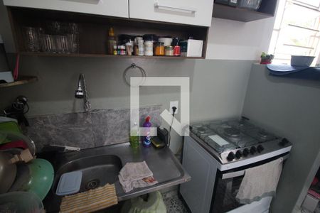 Cozinha e Área de Serviço de apartamento para alugar com 2 quartos, 55m² em Industrial, Contagem