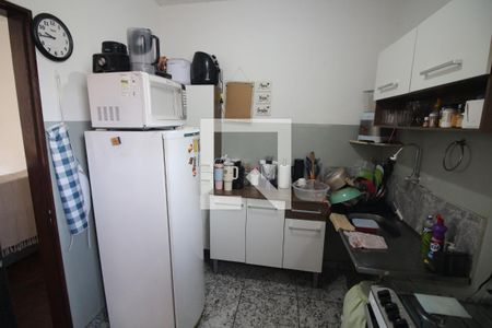 Cozinha e Área de Serviço de apartamento para alugar com 2 quartos, 55m² em Industrial, Contagem