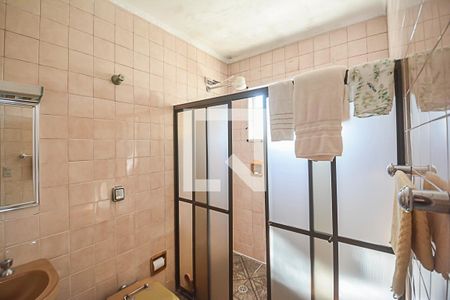 Banheiro da Suíte de casa à venda com 3 quartos, 220m² em Jardim Orlandina, São Bernardo do Campo