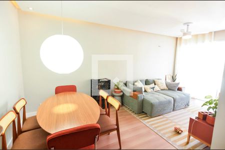 Sala de apartamento para alugar com 2 quartos, 75m² em Rio Comprido, Rio de Janeiro