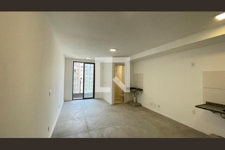 Studio de kitnet/studio à venda com 0 quarto, 33m² em Santo Cristo, Rio de Janeiro