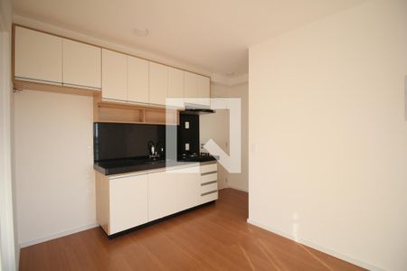 Sala/Cozinha de apartamento para alugar com 2 quartos, 36m² em Jardim Monte Kemel, São Paulo