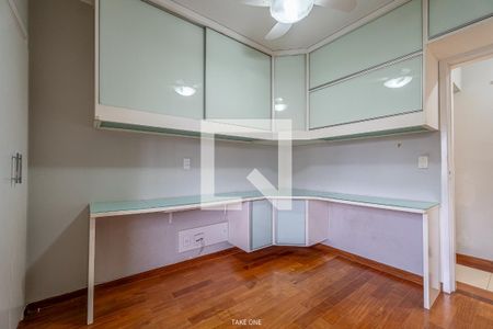 Apartamento à venda com 3 quartos, 83m² em Vila Itapura, Campinas
