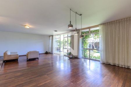 Casa à venda com 4 quartos, 300m² em Brooklin, São Paulo