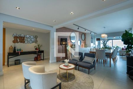 Casa à venda com 4 quartos, 344m² em Alto de Pinheiros, São Paulo