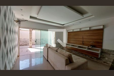 Sala de casa para alugar com 2 quartos, 96m² em Santa Amélia, Belford Roxo