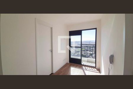 Apartamento para alugar com 2 quartos, 37m² em Rochdale, Osasco