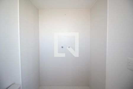 Banheiro de kitnet/studio à venda com 1 quarto, 30m² em Indianópolis, São Paulo