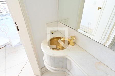 Lavabo de apartamento para alugar com 2 quartos, 200m² em Vila da Saúde, São Paulo
