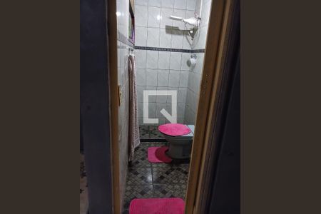 Banheiro de casa para alugar com 3 quartos, 400m² em Anchieta, Nilópolis