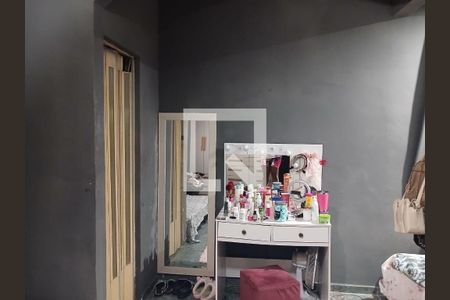 Quarto de casa para alugar com 3 quartos, 400m² em Anchieta, Nilópolis