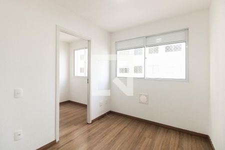 Sala  de apartamento para alugar com 2 quartos, 33m² em Vila Matilde, São Paulo