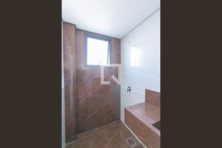 Apartamento à venda com 4 quartos, 250m² em Santa Rosa, Belo Horizonte