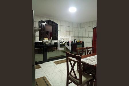Casa à venda com 3 quartos, 215m² em Campo Grande, Rio de Janeiro