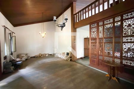 Casa à venda com 5 quartos, 456m² em Barro Preto, Belo Horizonte