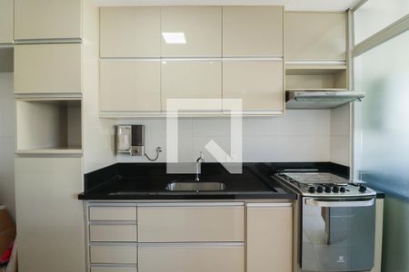 Cozinha e Área de Serviço de apartamento à venda com 2 quartos, 58m² em Santa Teresinha, São Paulo