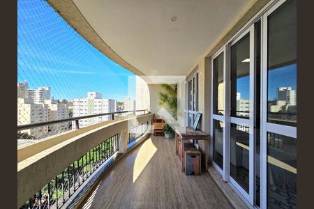 Varanda de apartamento para alugar com 4 quartos, 168m² em Moema, São Paulo