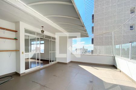 Cobertura de apartamento para alugar com 3 quartos, 160m² em Funcionários, Belo Horizonte