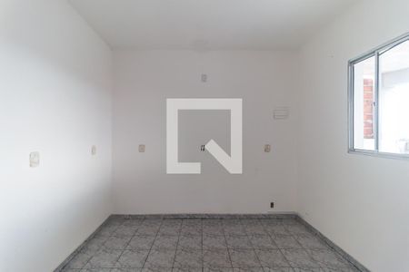 Sala de casa para alugar com 2 quartos, 70m² em Vila Aurea, Poá