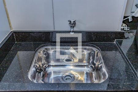 Sala, cozinha e área de serviço de apartamento à venda com 2 quartos, 36m² em Vila Pirituba, São Paulo