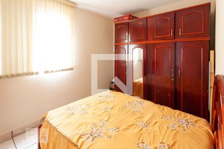 Quarto de apartamento para alugar com 3 quartos, 78m² em Jardim Ester Yolanda, São Paulo