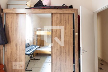 Quarto de apartamento para alugar com 3 quartos, 78m² em Jardim Ester Yolanda, São Paulo