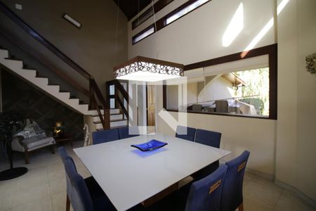 Sala de casa de condomínio à venda com 4 quartos, 310m² em Anil, Rio de Janeiro