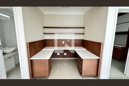 Apartamento para alugar com 3 quartos, 118m² em Jardim das Acacias, São Paulo