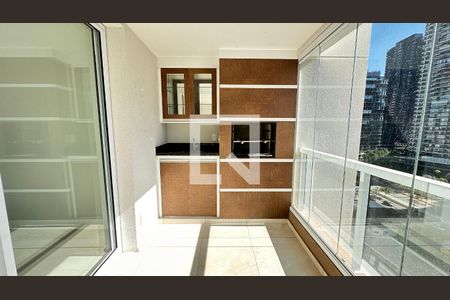 Apartamento para alugar com 3 quartos, 118m² em Jardim das Acacias, São Paulo